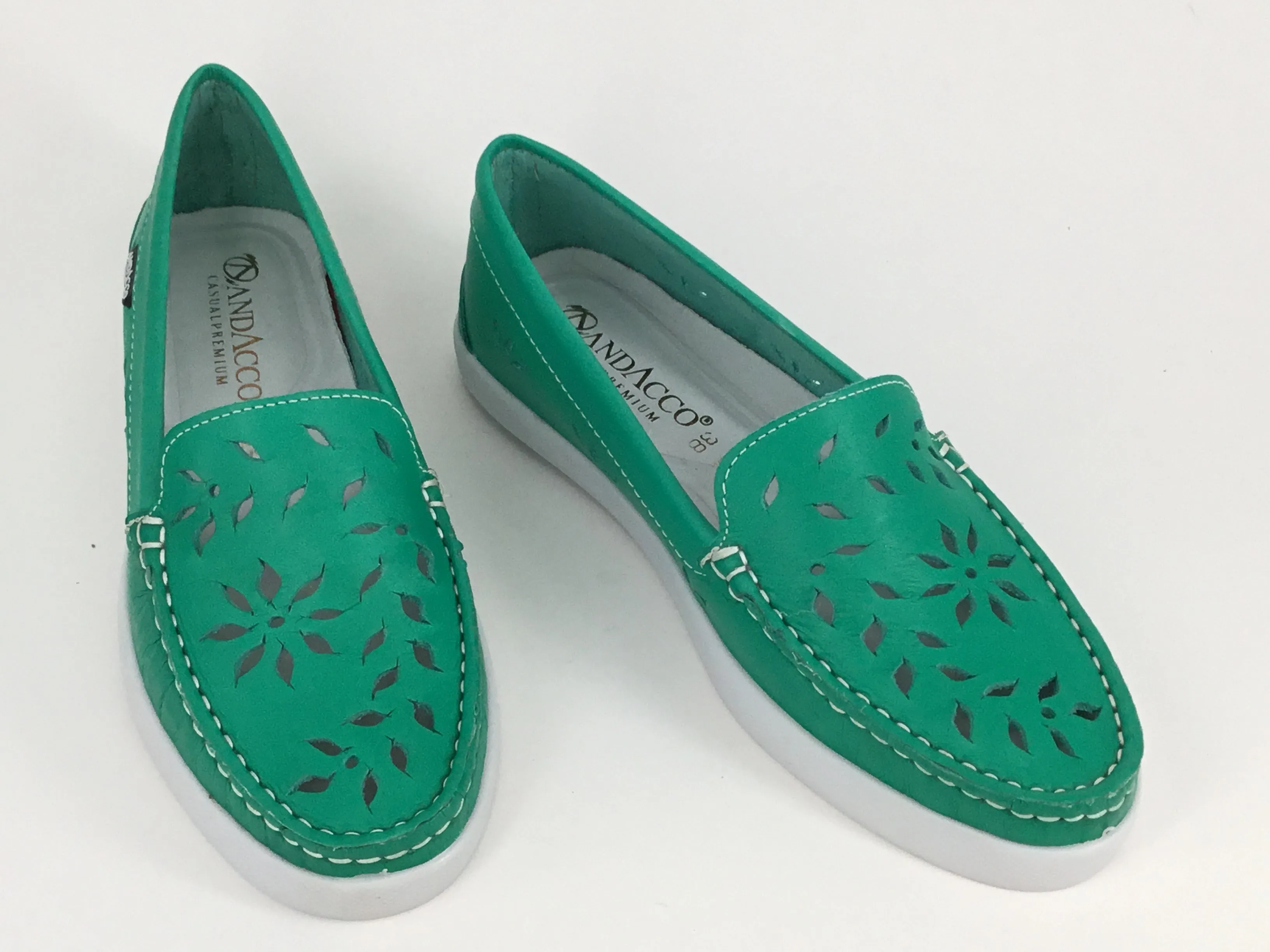 Andacco Piper available in 7 colours.
