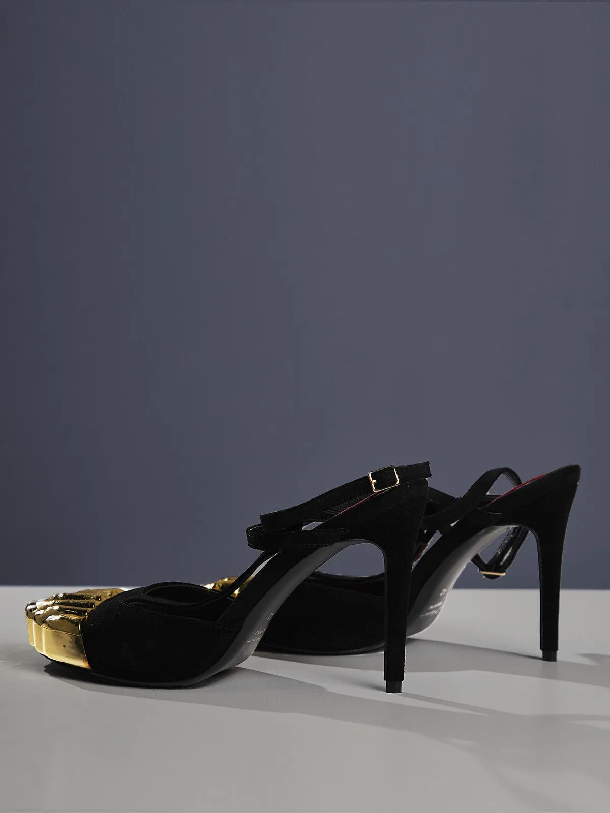 Balto Metallic Toe Heels