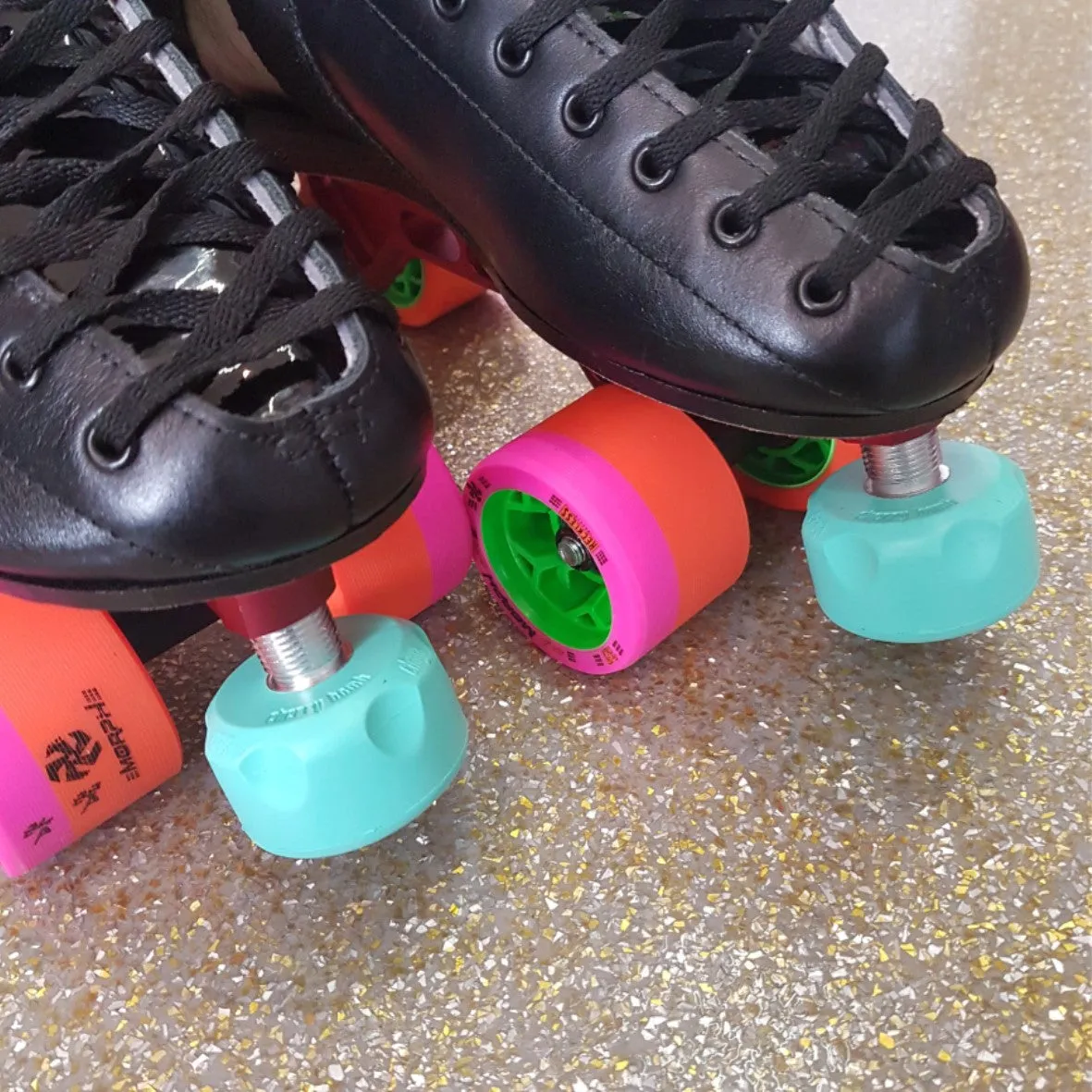 Cherry Bomb Toe Stops Short Stem