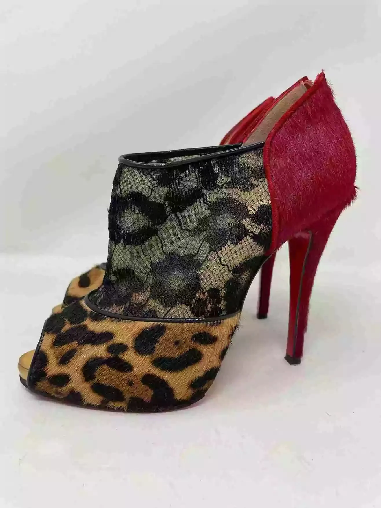 Christian Louboutin Aeronotoc 120 Leopard Calfskin Lace Peep-toe booties 38.5 UK5.5