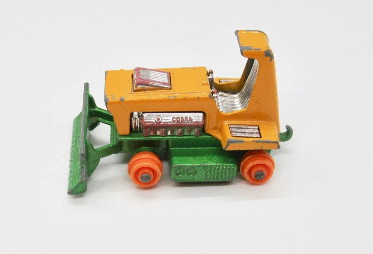 Matchbox Lesney 1975 No 12 Big Bull Cobra Diecast Bulldozer