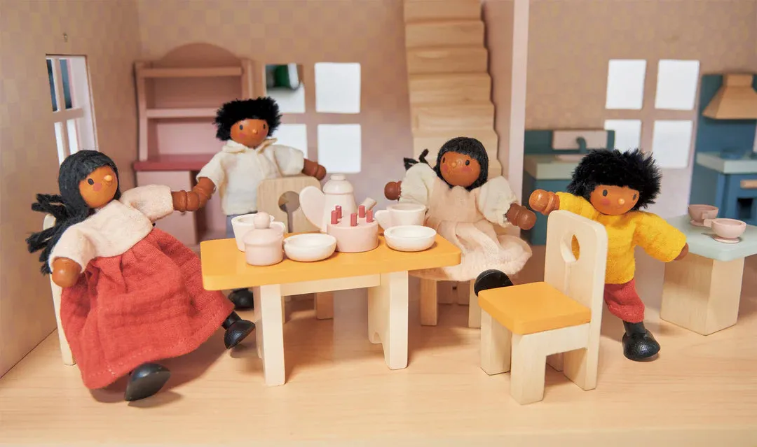 Mentari Dolls House, Berrybunch Family Set