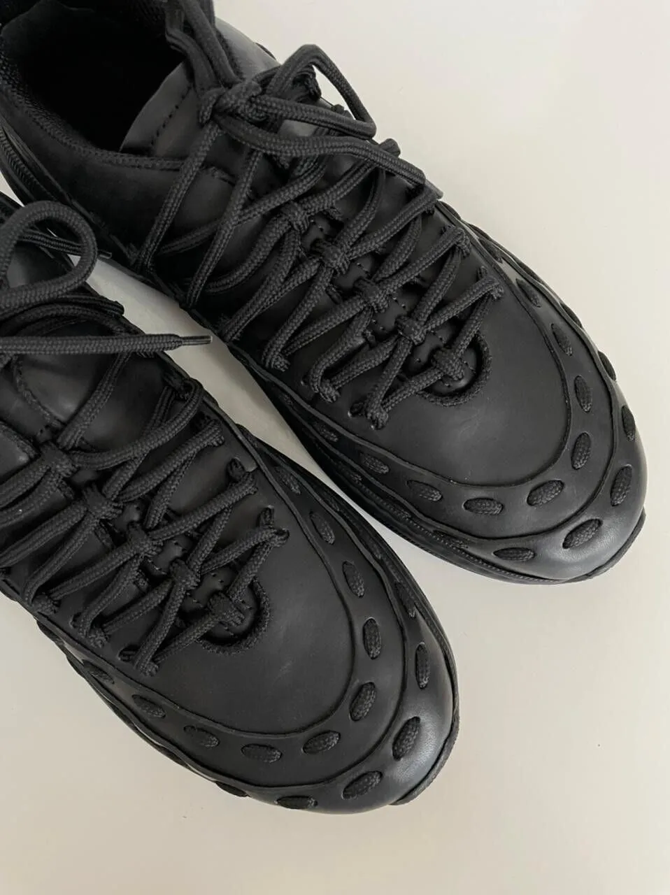 NIB $950 Bottega Veneta Mens Leather Black Sneakers 12 US (45 Euro) 578305