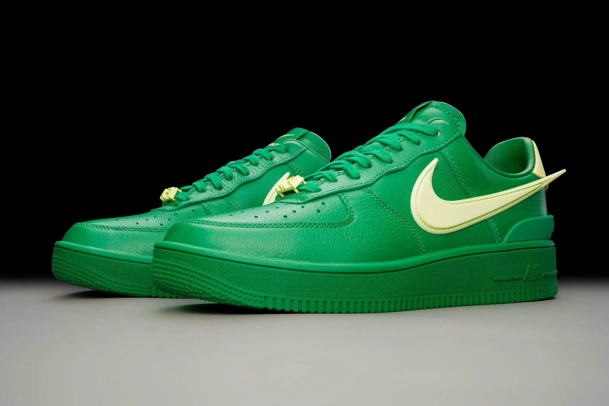 Nike Air Force 1 Low SP AMBUSH Pine Green
