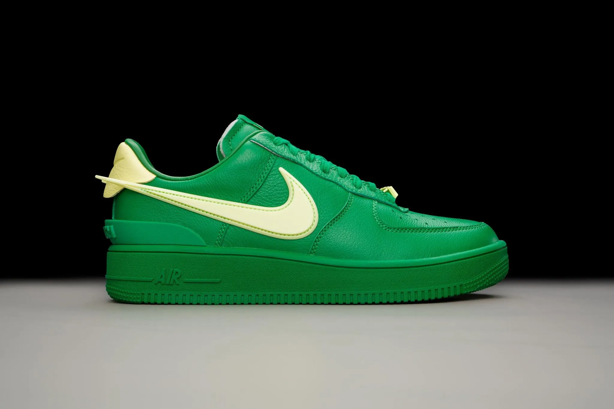 Nike Air Force 1 Low SP AMBUSH Pine Green