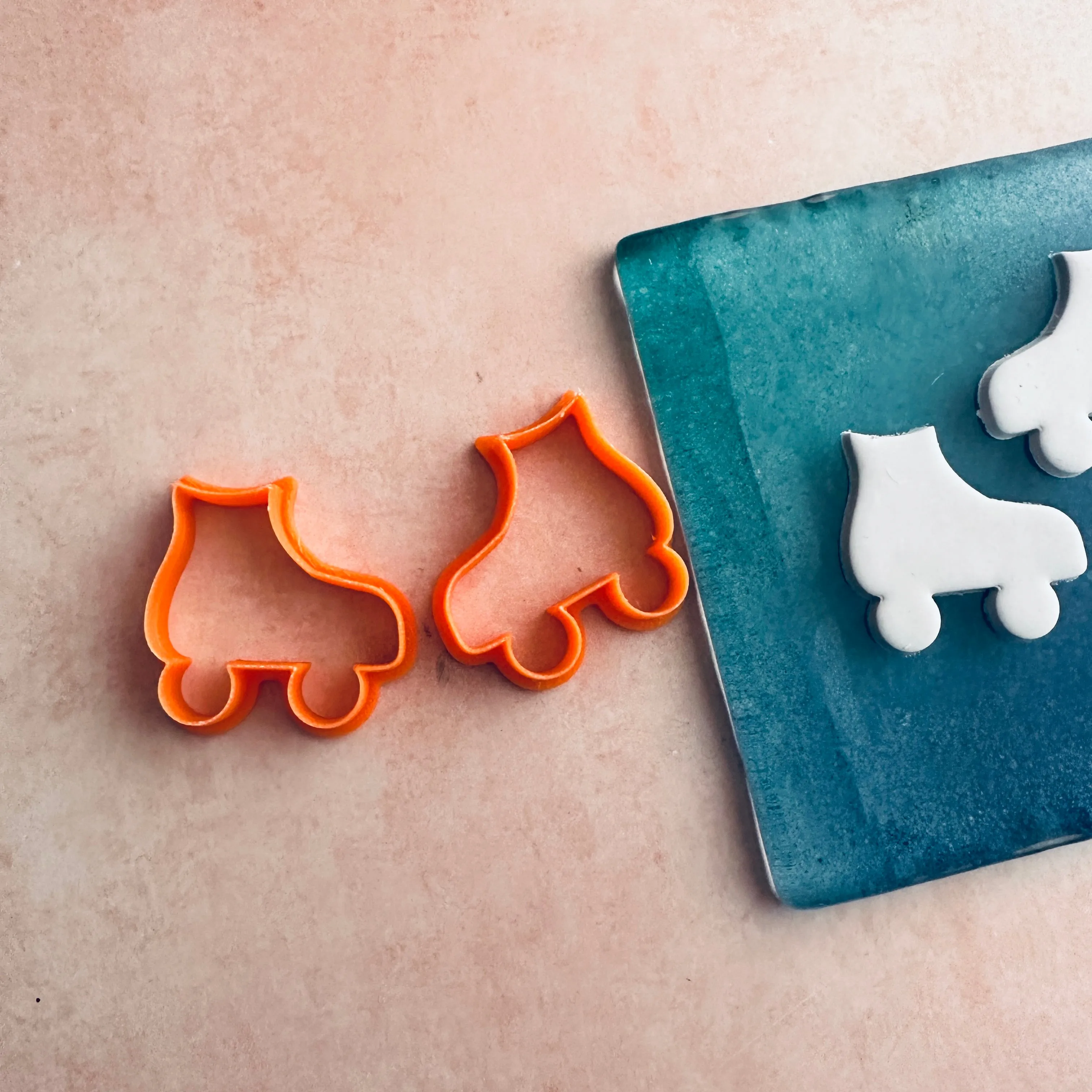 Roller Skates clay stud earrings cutter set | polymer clay 80s skates stud cutter