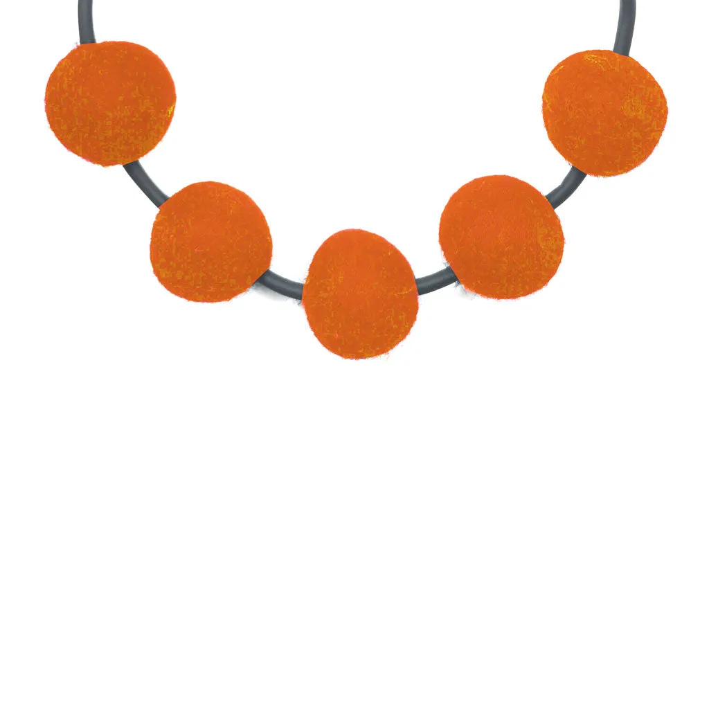 short felt necklace: chunky 5fb necklace