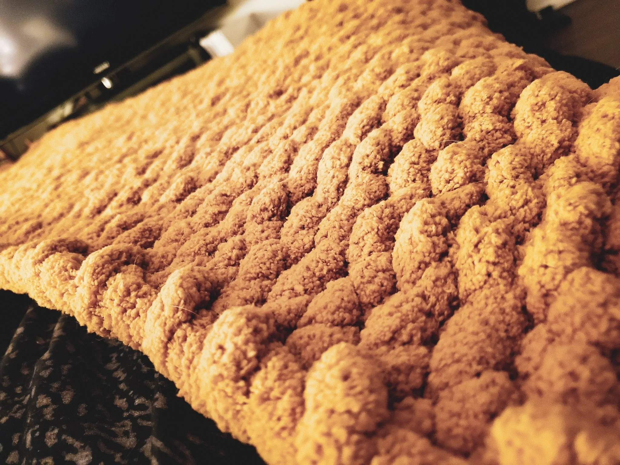 Soft and Cozy Chunky Knit Blanket Medium 40x40 - Perfect for Cuddling Up on Cold Winter Nights