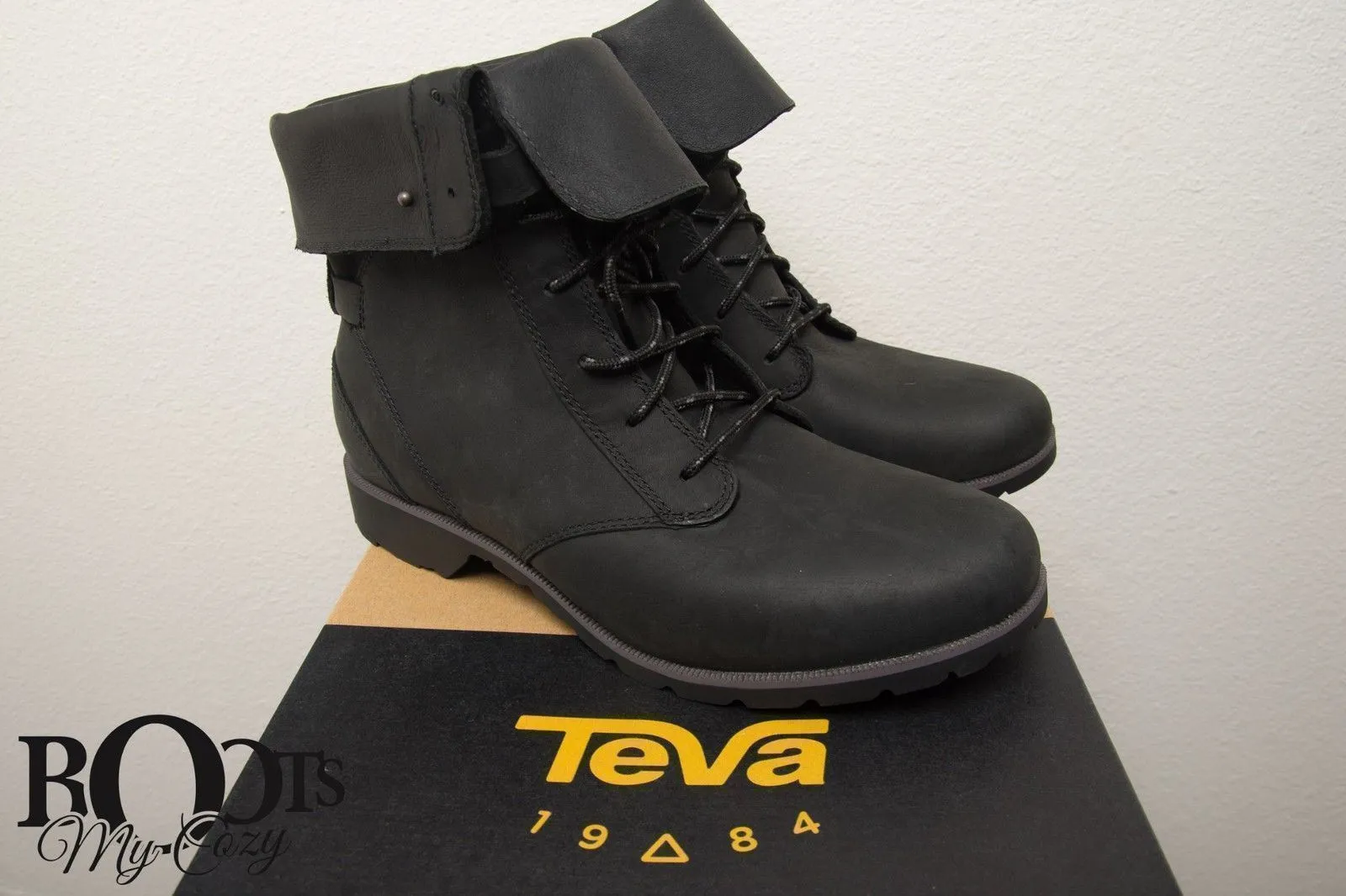 Teva Delavina Lace Black Boots