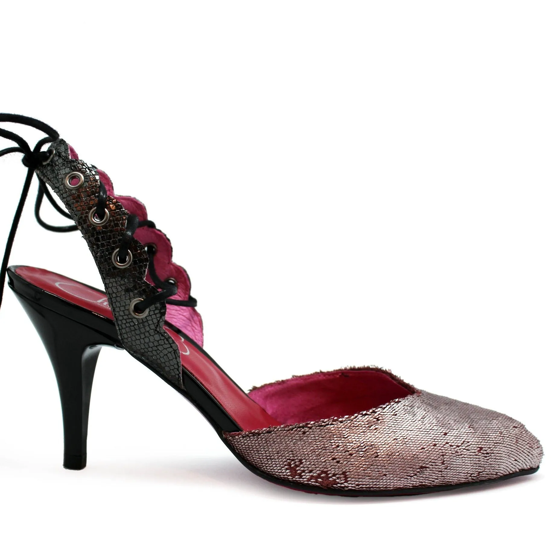 Zorilla - Silver Wine heel